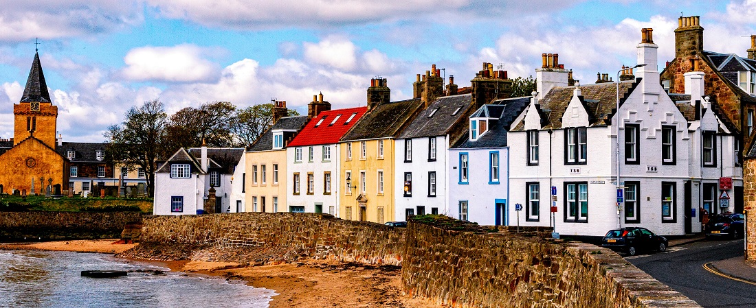 Housing in Scotland by Paul Chambers from Unsplash