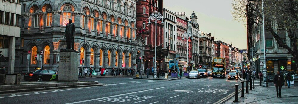 R137 in Dublin by Juho Luomala 