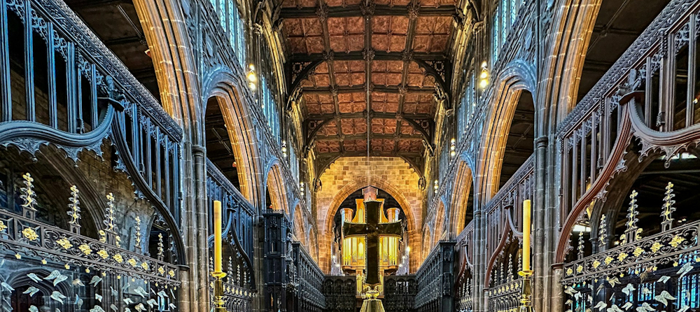 Manchester Cathedral by Phil Robson via Unsplash
