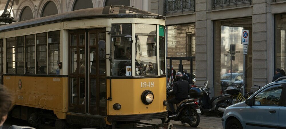 Getting around in Milan