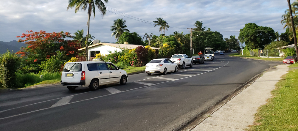 Fiji driving and traffic