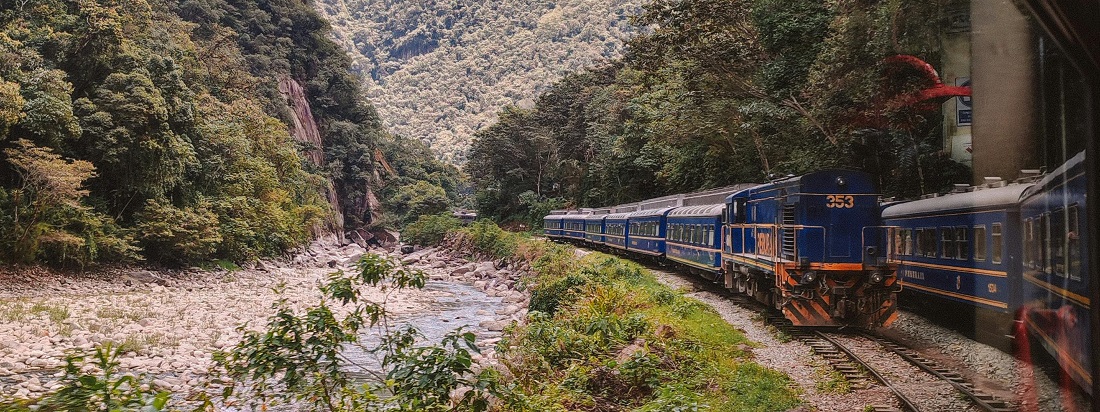 Public transport in Peru by Sandra Camacho