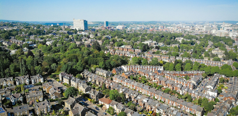 UK cityscape by Ben Elliot via Unsplash
